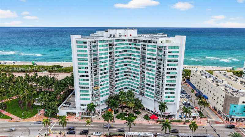 1 bedroom Condominium at 7135 Collins Ave 1124, Burleigh House Condo, Miami Beach — photo 1