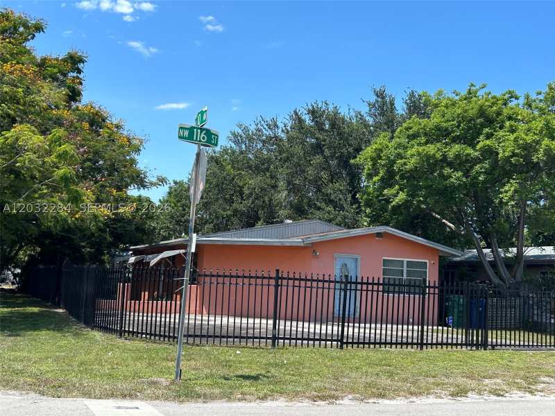 3 bedroom SingleFamilyResidence at 997 NW 116th St, Gratigny Park, Miami — photo 1