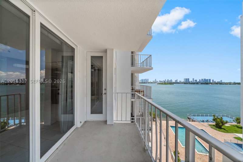 2 bedroom Condominium at 1228 West Ave 604, Bayview Terr Condo, Miami Beach — photo 1
