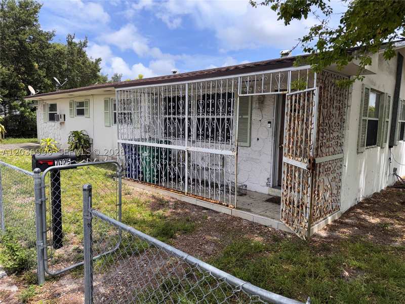 3 bedroom SingleFamilyResidence at 7725 NW 14th Ave, Coral Court, Miami — photo 1