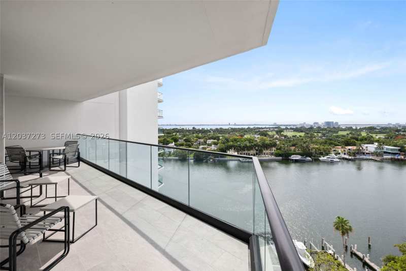 3 bedroom Condominium at 5500 Collins Ave 1401, Towerhouse Condo, Miami Beach — photo 1