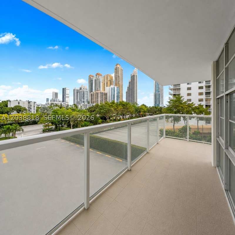 2 bedroom Condominium at 230 174th St 404, Winston Tower 300 Condo, Sunny Isles Beach — photo 1