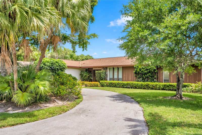 4 bedroom SingleFamilyResidence at 10245 SW 130th St, Brittany Acres, Miami — photo 1