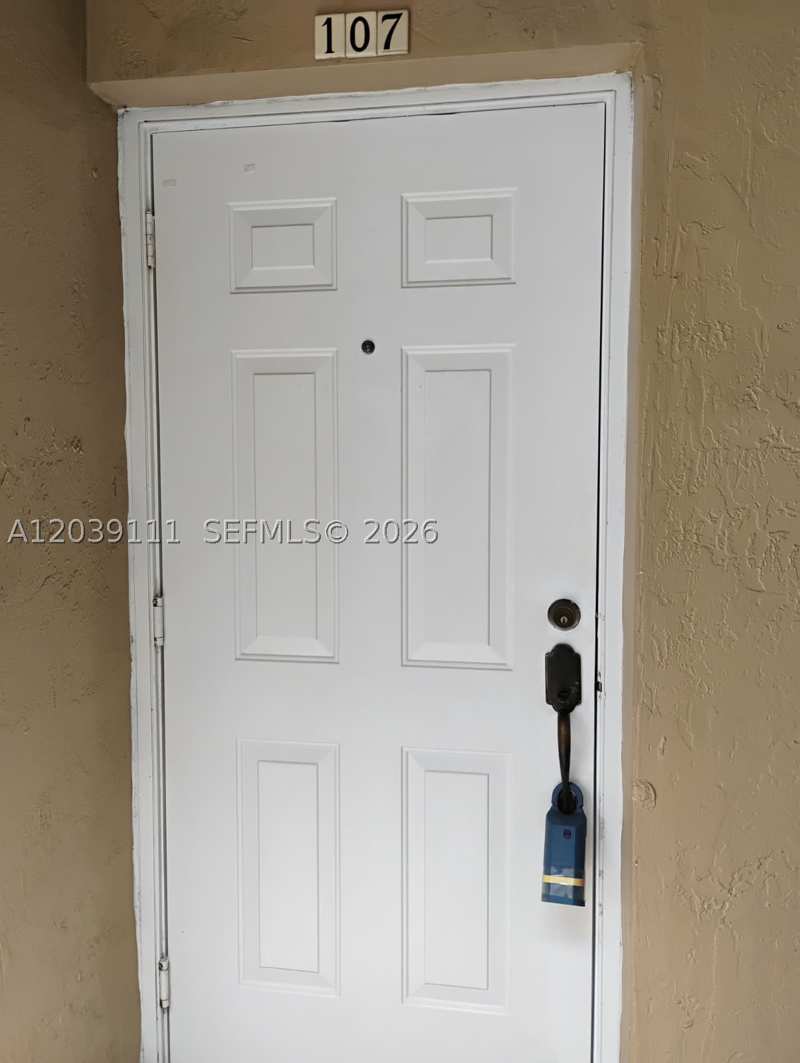 2 bedroom Condominium at 5725 NW 114th Path 107, Las Brisas At Doral Condo, Doral — photo 1