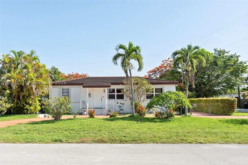 4 bedroom SingleFamilyResidence at 6801 SW 27th St, Artbilt Homes, Miami — photo 1