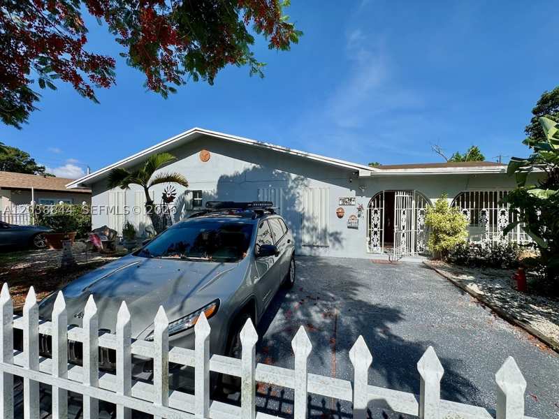 3 bedroom SingleFamilyResidence at 15940 NW 37th Pl, Venetian Gardens-Rev, Miami Gardens — photo 1
