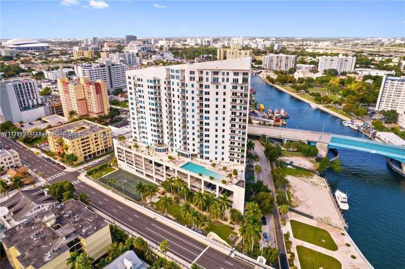 2 bedroom Condominium at 10 SW South River Dr 801, Neo Condo, Miami — photo 1