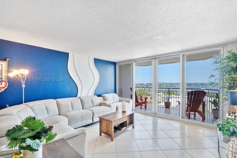 2 bedroom Condominium at 18031 Biscayne Blvd 1401, Del Prado Marina, Aventura — photo 1