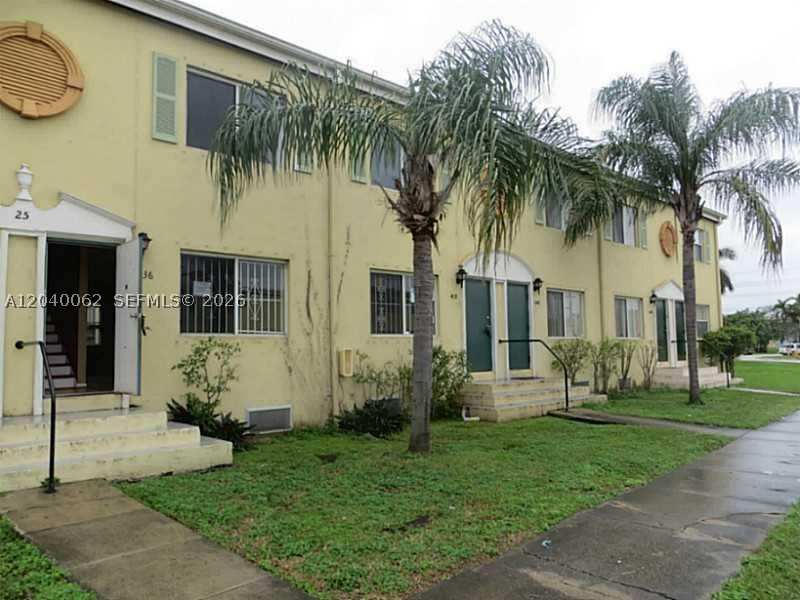 2 bedroom Townhouse at 436 NW 84th Ter 436, Sunset Palm Villas Condo, Miami — photo 1