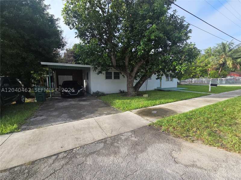 3 bedroom SingleFamilyResidence at 2990 NW 55th St, Hialeah Heights, Miami — photo 1