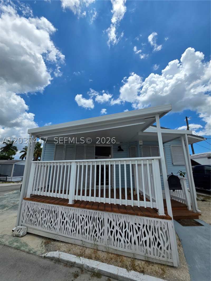 2 bedroom MobileHome at 17350 SW 232nd St Lot #47, Silver Palms, Miami — photo 1