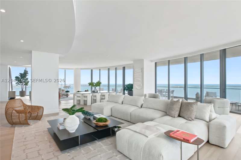5 bedroom Condominium at 175 SE 25th. 3401/3402, Una Residences, Miami — photo 1