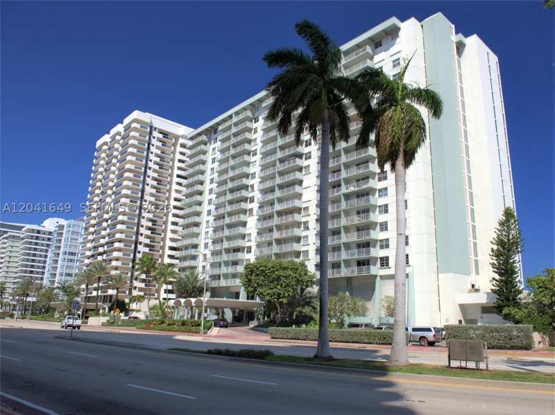 1 bedroom Condominium at 5701 Collins Ave 619, Arlen Beach Condo, Miami Beach — photo 1