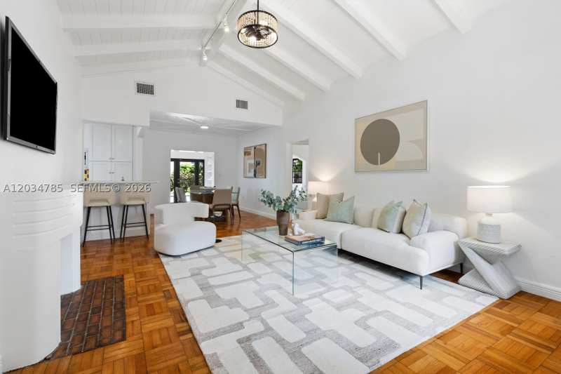 4 bedroom SingleFamilyResidence at 4531 Sheridan Ave, Surprise Lake, Miami Beach — photo 1