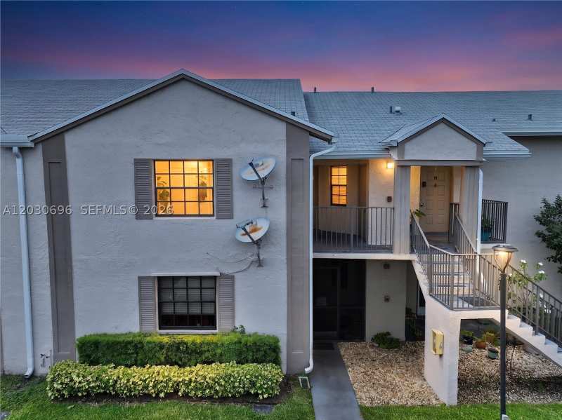 2 bedroom Condominium at 889 Hamilton Dr 889E, Lakeshore Condo 6, Homestead — photo 1