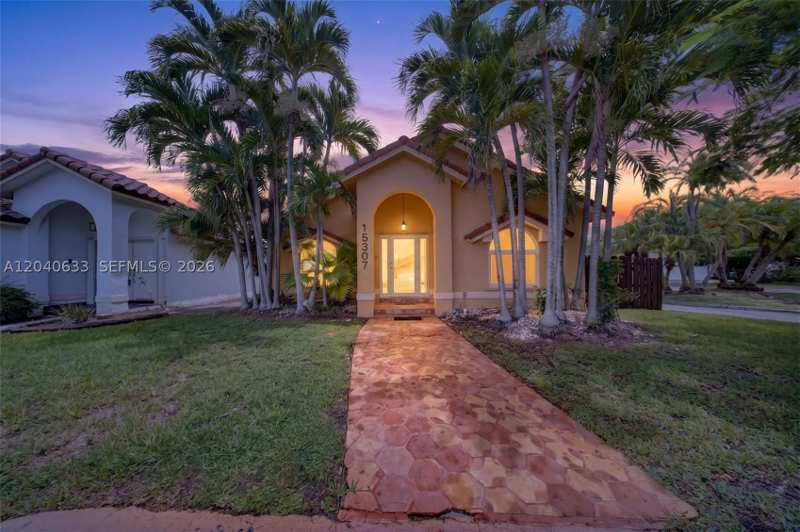 2 bedroom SingleFamilyResidence at 15307 SW 52nd Ter, Lakes Of The Meadow-Meado, Miami — photo 1