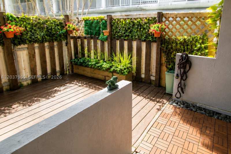 2 bedroom Condominium at 4600 SW 67th Ave 127, Sunwood Condo, Miami — photo 1