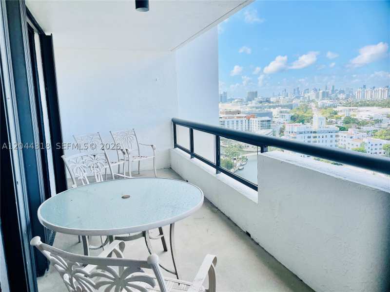 2 bedroom Condominium at 2555 Collins Ave 2006, Club Atlantis Condo, Miami Beach — photo 1
