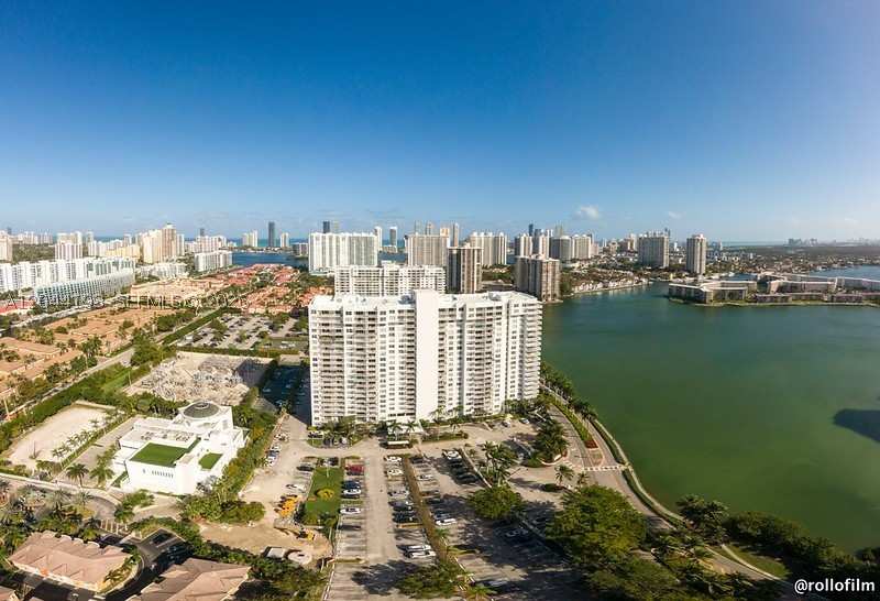 2 bedroom Condominium at 2801 NE 183rd St 709W, Admirals Port Condo West, Aventura — photo 1
