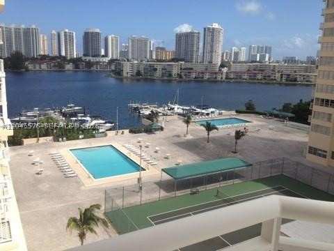 1 bedroom Condominium at 18051 Biscayne Blvd 803, Del Prado Condo, Aventura — photo 1