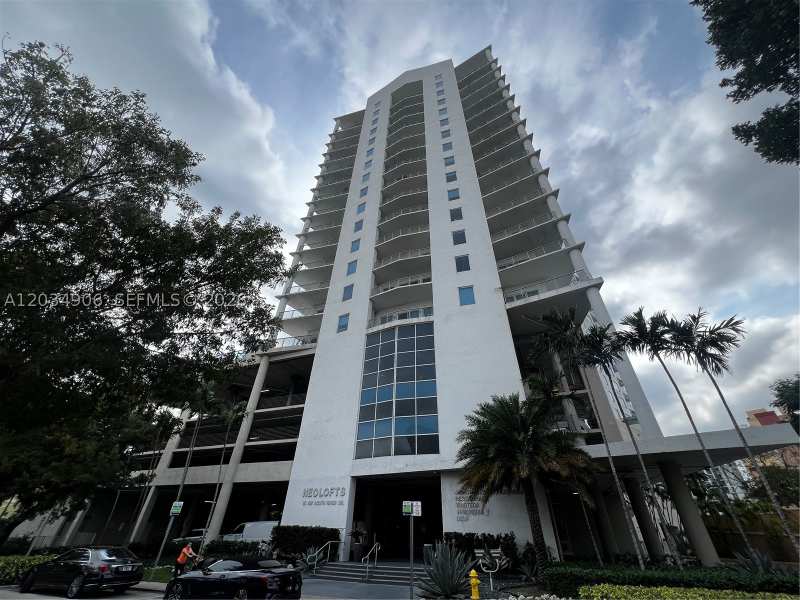 1 bedroom Condominium at 10 SW South River Dr 812, Neo Condo Neo Loft, Miami — photo 1