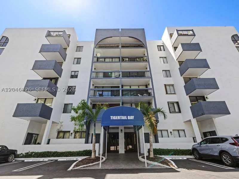 1 bedroom Condominium at 2715 Tigertail Ave 102, Tigertail Bay Condo, Miami — photo 1