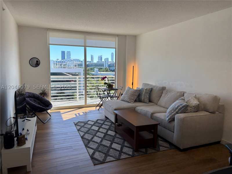 1 bedroom Condominium at 18800 NE 29 Ave 807, Venture At Aventura East, Aventura — photo 1