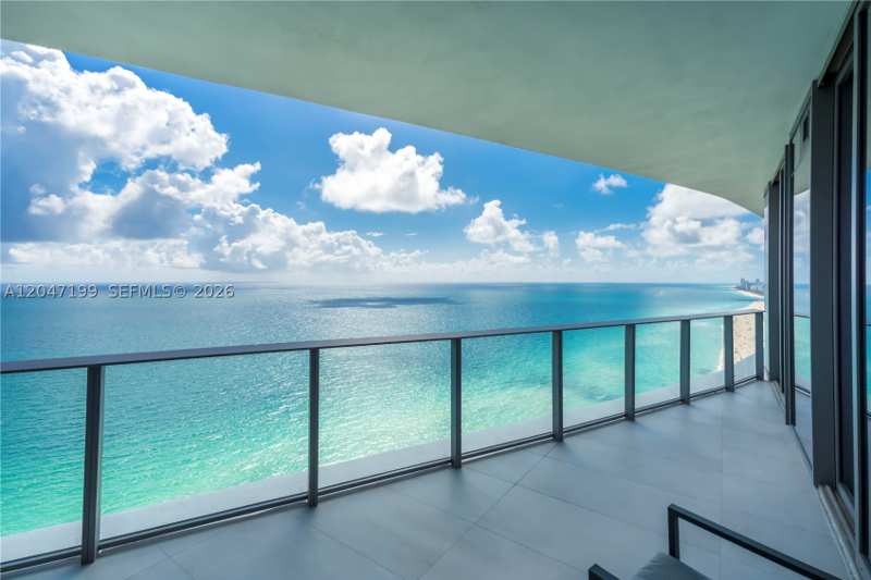 2 bedroom Condominium at 15701 Collins Ave 2903, 15701 Collins Condo, Sunny Isles Beach — photo 1