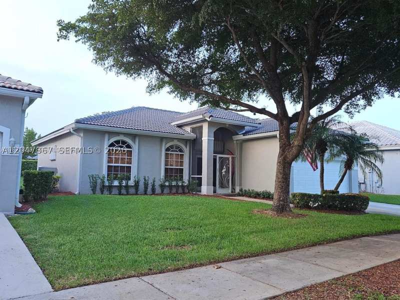 3 bedroom SingleFamilyResidence at 2635 SE 4th Pl, Keys-Gate No 1, Homestead — photo 1