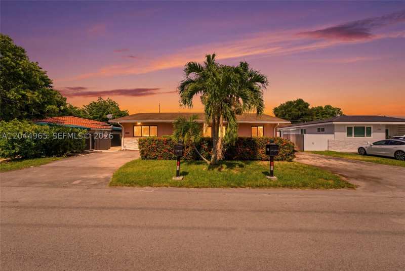 4 bedroom SingleFamilyResidence at 1421-1419 SW 76 ct, Miami Gateway Revised, Miami — photo 1