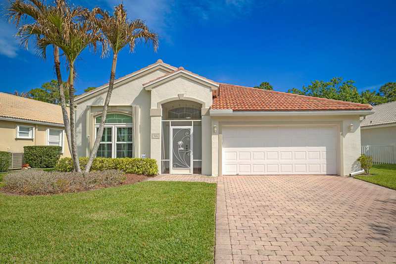 3 bedroom SingleFamilyResidence at 7004 SE Twin Oaks Circle, Summerfield, Stuart — photo 1
