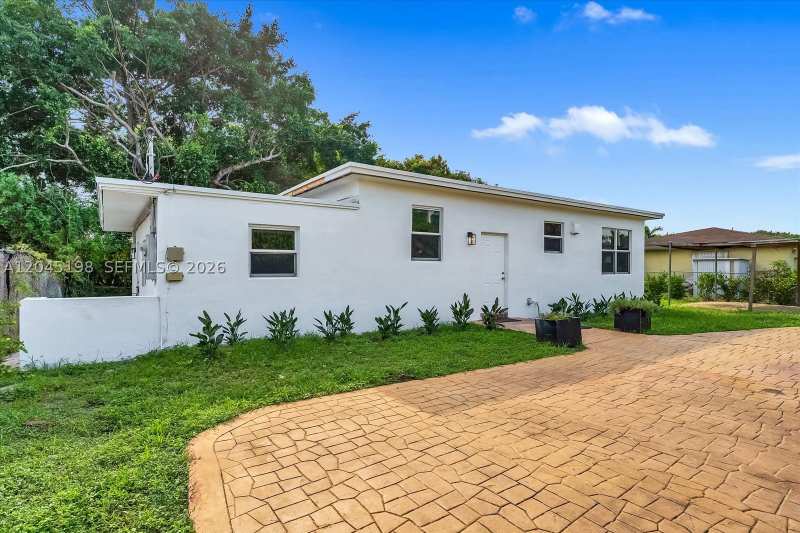 3 bedroom SingleFamilyResidence at 13415 NW 22nd Ave, Lakeview Terrace Rev, Miami — photo 1