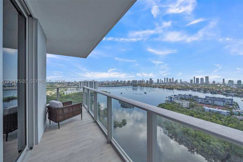 3 bedroom Condominium at 16385 Biscayne Blvd 2707, The Harbour North Condo, North Miami Beach — photo 1