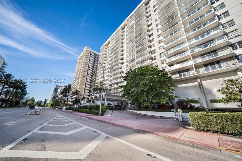 2 bedroom Condominium at 5701 Collins Ave 1415, Arlen Beach Condo, Miami Beach — photo 1