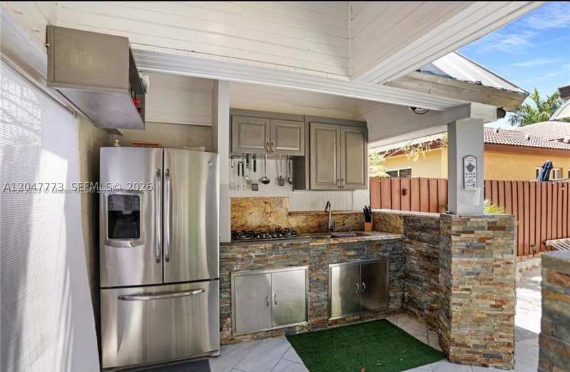 4 bedroom SingleFamilyResidence at 2535 NE 41st Ave, Meghans Place, Homestead — photo 1