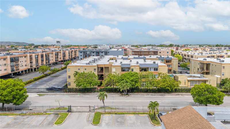 2 bedroom Condominium at 6070 W 18th Ave 209, Palmetto Springs Condo Vi, Hialeah — photo 1