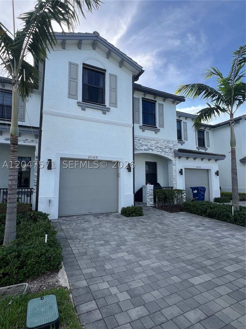 4 bedroom SingleFamilyResidence at 20368 NW 4th Path, Vista Lago, Miami Gardens — photo 1