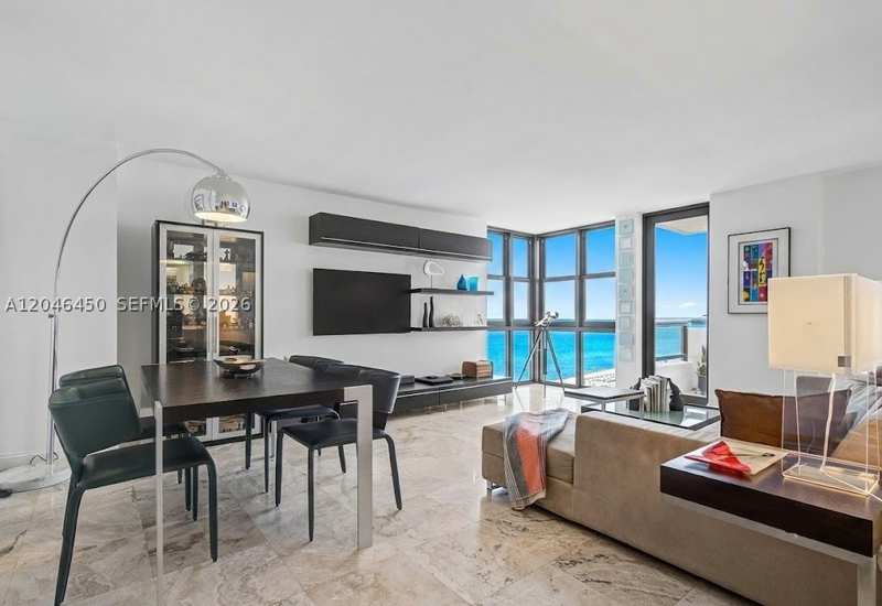 1 bedroom Condominium at 2555 Collins Ave 1814, Club Atlantis Condo, Miami Beach — photo 1