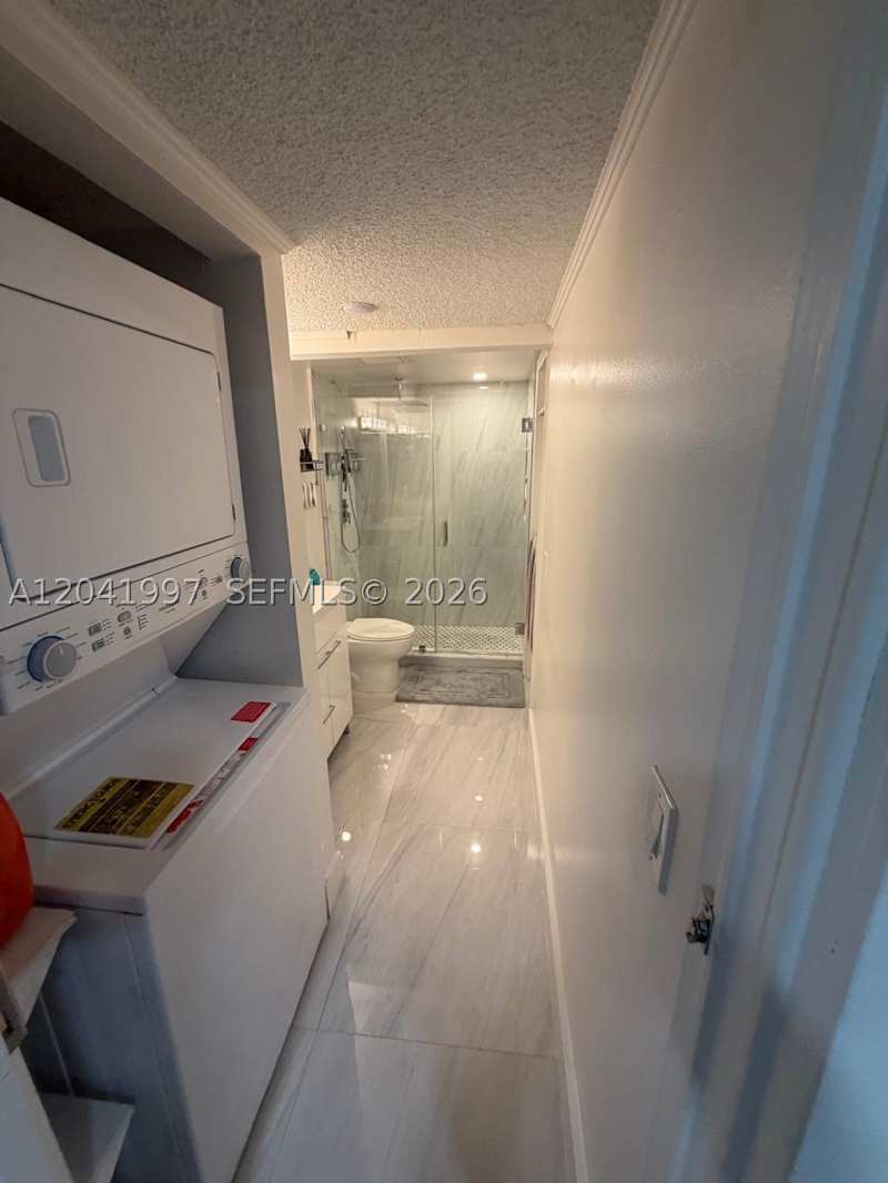 1 bedroom Condominium at 9520 SW 8th St 121, La Fuente Condo, Miami — photo 1