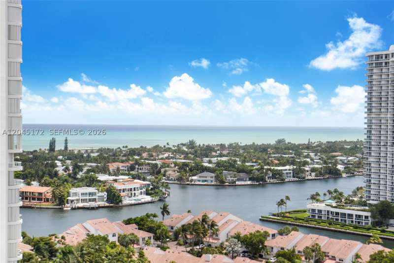 3 bedroom Condominium at 21055 Yacht Club Dr 2005, The Point, Aventura — photo 1