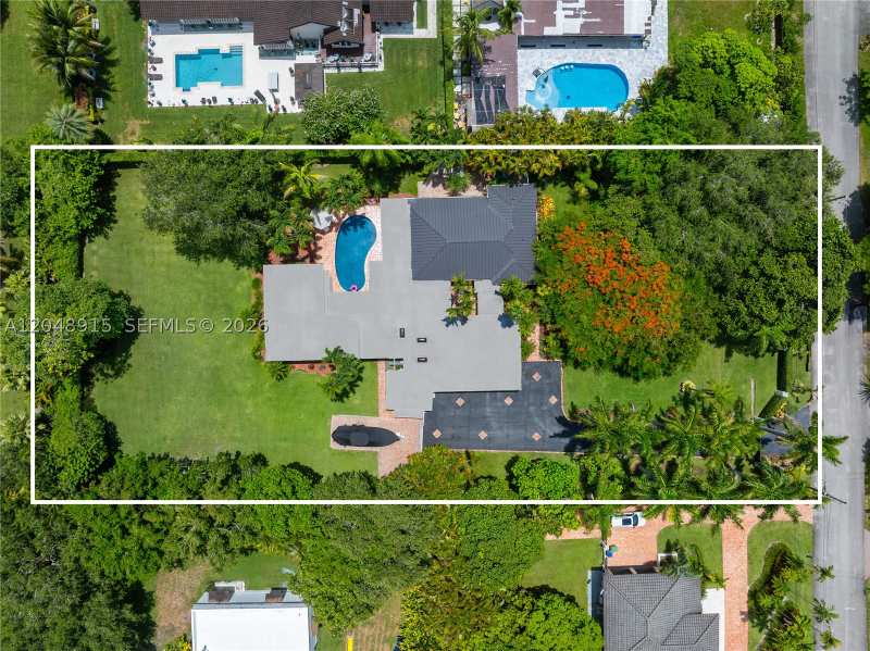 5 bedroom SingleFamilyResidence at 8735 SW 122nd St, Gatlin Acres, Miami — photo 1