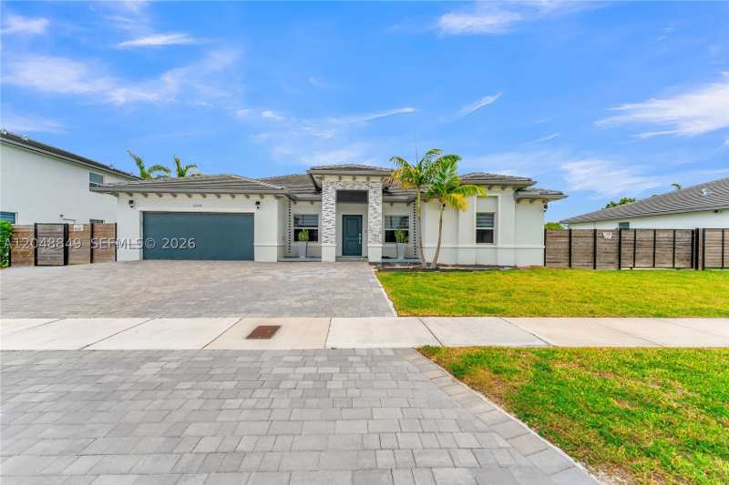 4 bedroom SingleFamilyResidence at 21100 SW 127th Pl, Siena North, Miami — photo 1