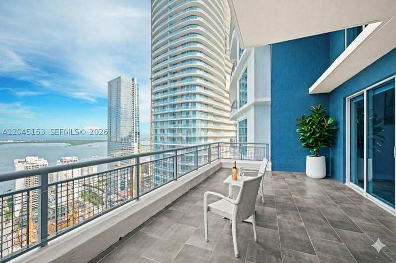 2 bedroom Condominium at 60 SW 13th St 4002, Infinity At Brickell Cond, Miami — photo 1