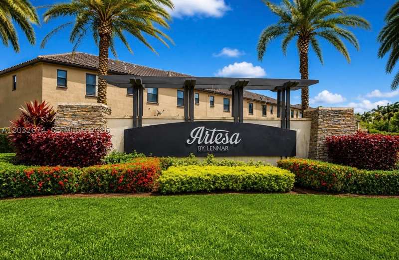 3 bedroom Townhouse at 11464 SW 248th Ln, Coco Palm Estates, Homestead — photo 1