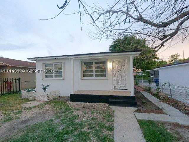 3 bedroom SingleFamilyResidence at 3062 NW 60th St, Hialeah Heights, Miami — photo 1