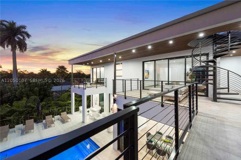 6 bedroom SingleFamilyResidence at 1276 NE 93rd St, Bay Lure, Miami Shores — photo 1