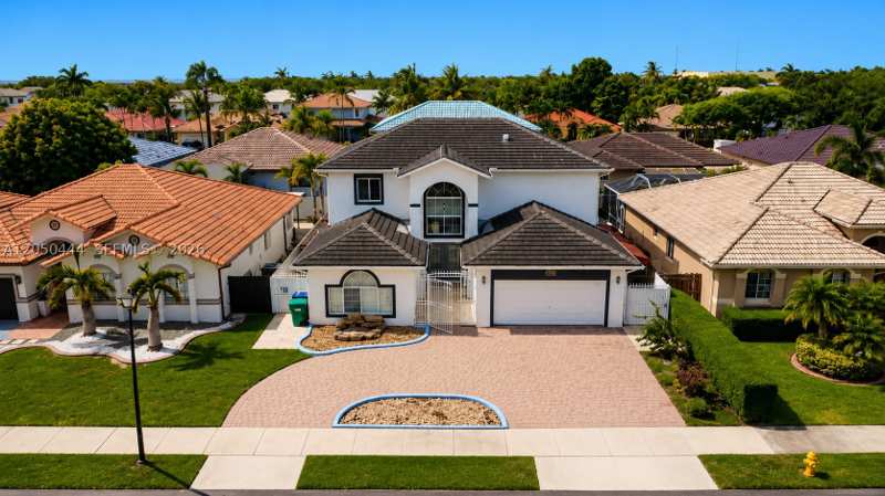 6 bedroom SingleFamilyResidence at 16075 SW 149th Ter, Shoreway Sub, Miami — photo 1