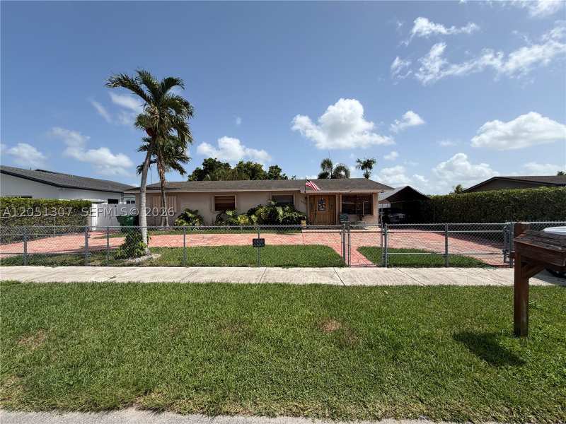 4 bedroom SingleFamilyResidence at 15340 SW 305th St, 21st Century Homes 3rd SE, Homestead — photo 1