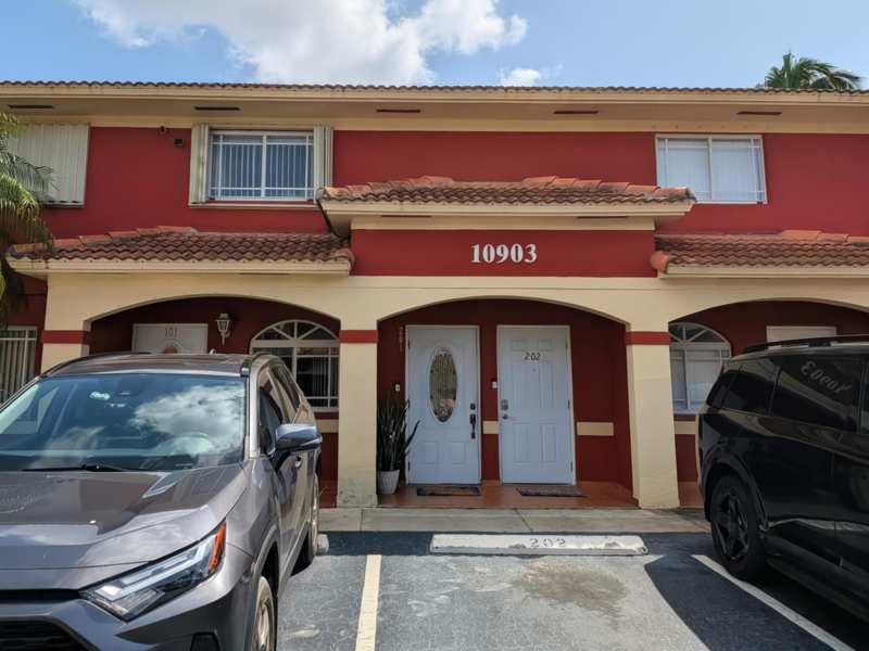 3 bedroom Condominium at 10903 W Okeechobee Road 201, Garden Villas Condo I, Hialeah — photo 1