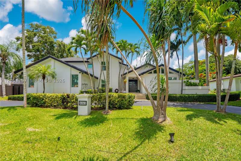 4 bedroom SingleFamilyResidence at 8265 SW 176th Ter, Cutler Heights Estates, Palmetto Bay — photo 1